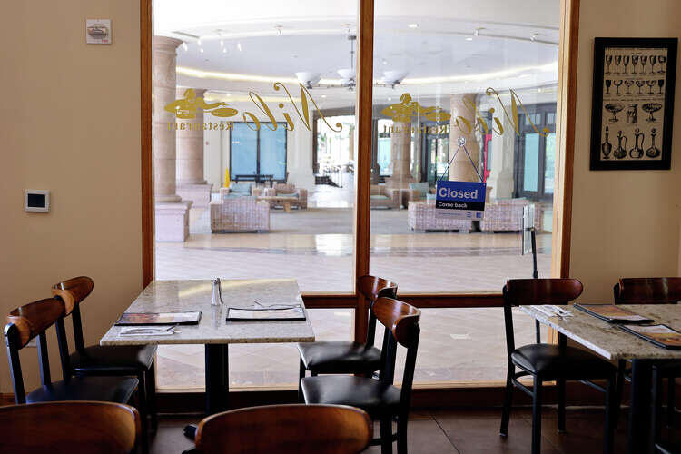 ‘Ghost town': Upscale Bay Area shopping center faces uncertain future