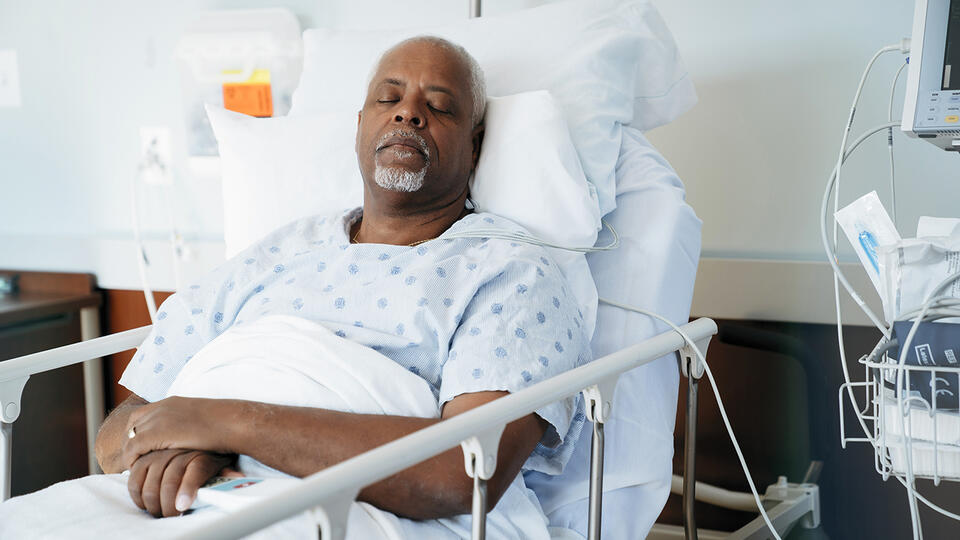 Study: Almost 3 in 4 hospitalized older adults experience insomnia