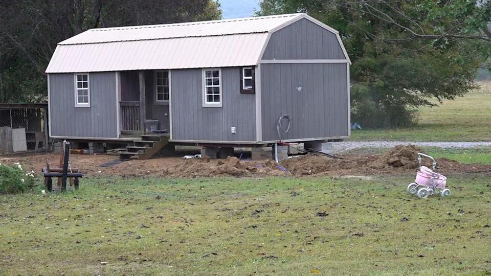'Very relieving': Gurley teen single dad buys new tiny home after fire ...