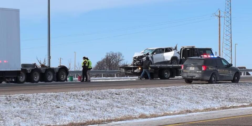 Victim of fatal interstate crash in Woodford County identified - NewsBreak