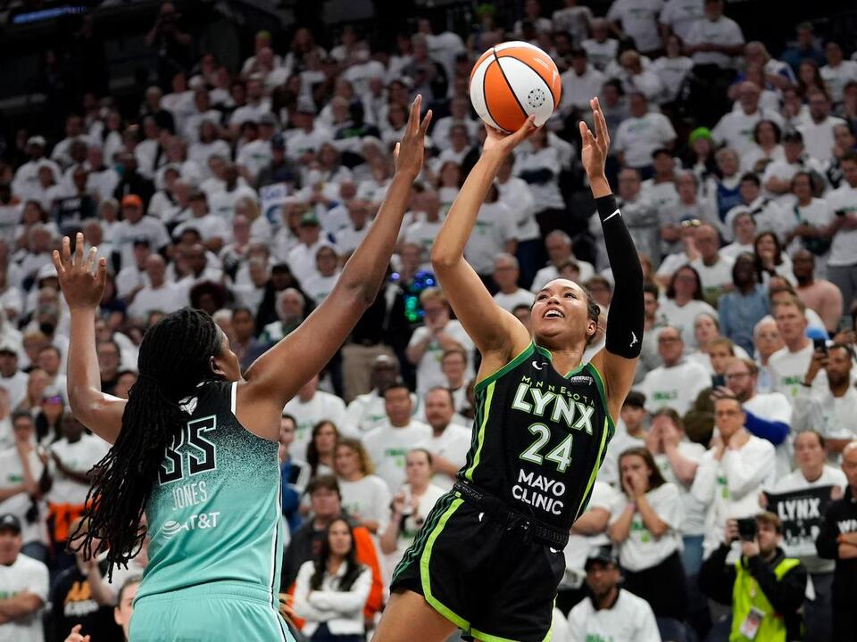 What channel is the Minnesota Lynx game tonight (10/20/24)? FREE LIVE