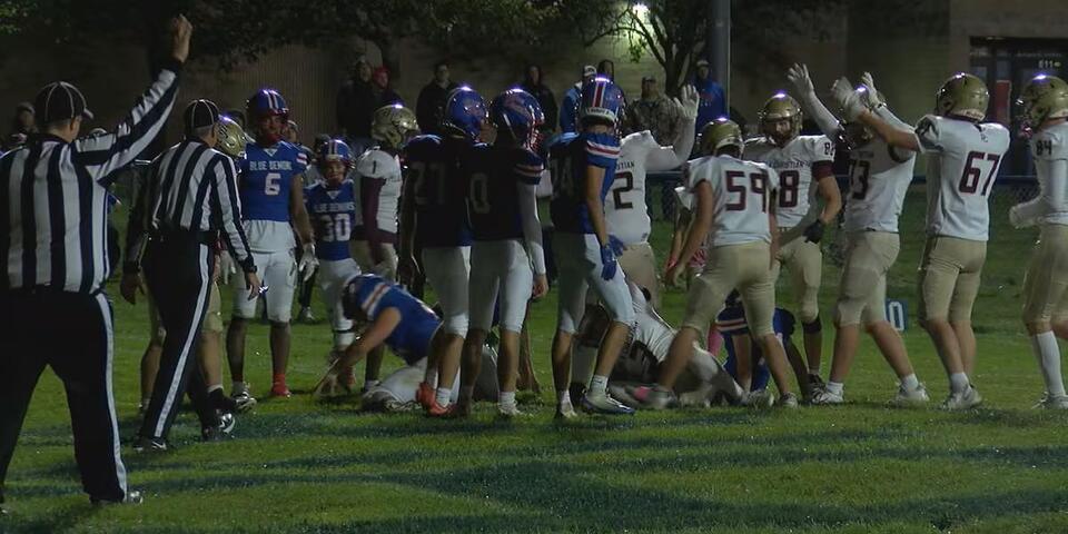 Pella Christian pulls away from Albia for 56-28 win - NewsBreak
