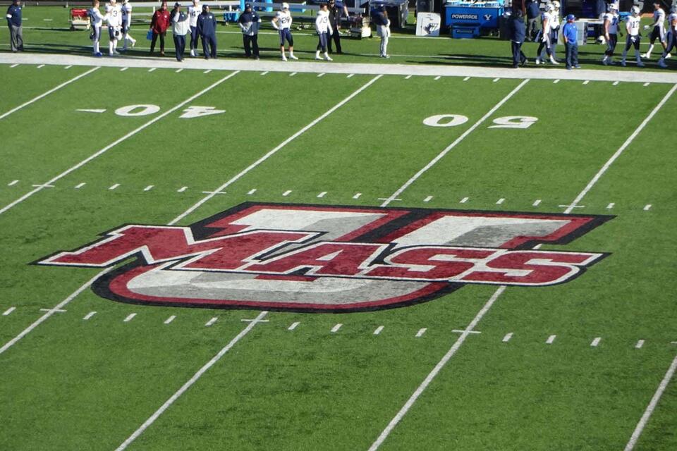 UMass adds Stonehill to 2026 football schedule - NewsBreak