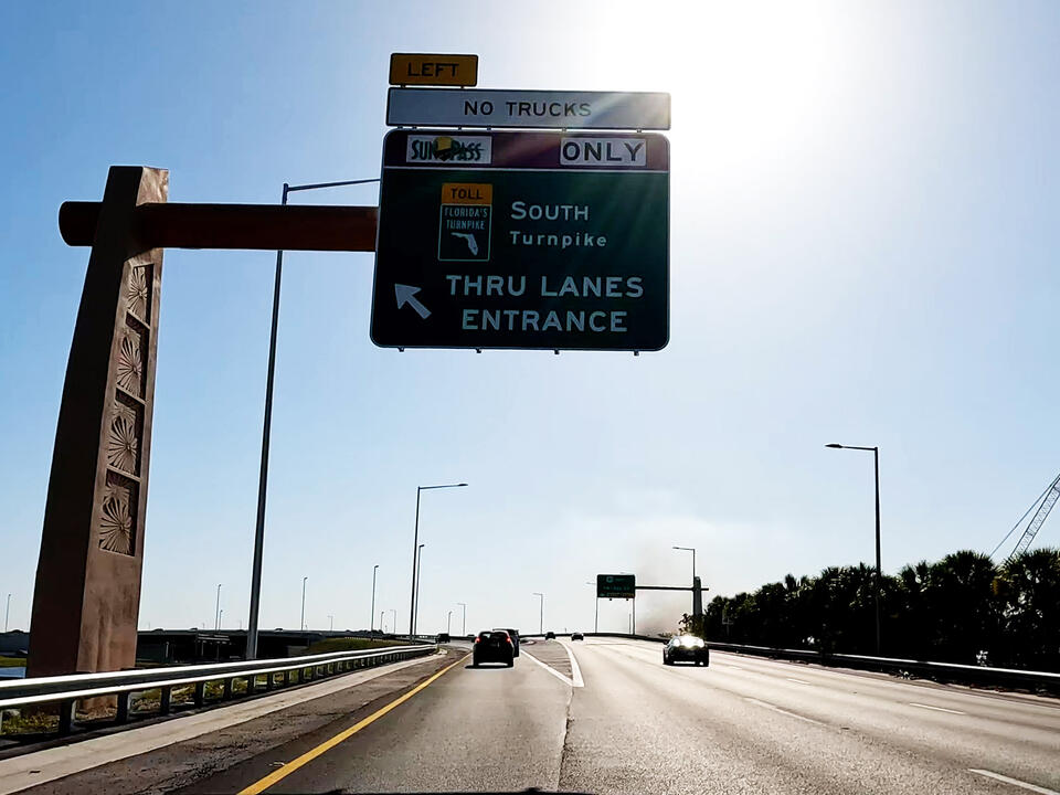 New entrance ramp to SB Turnpike from Dolphin Expressway for Miami