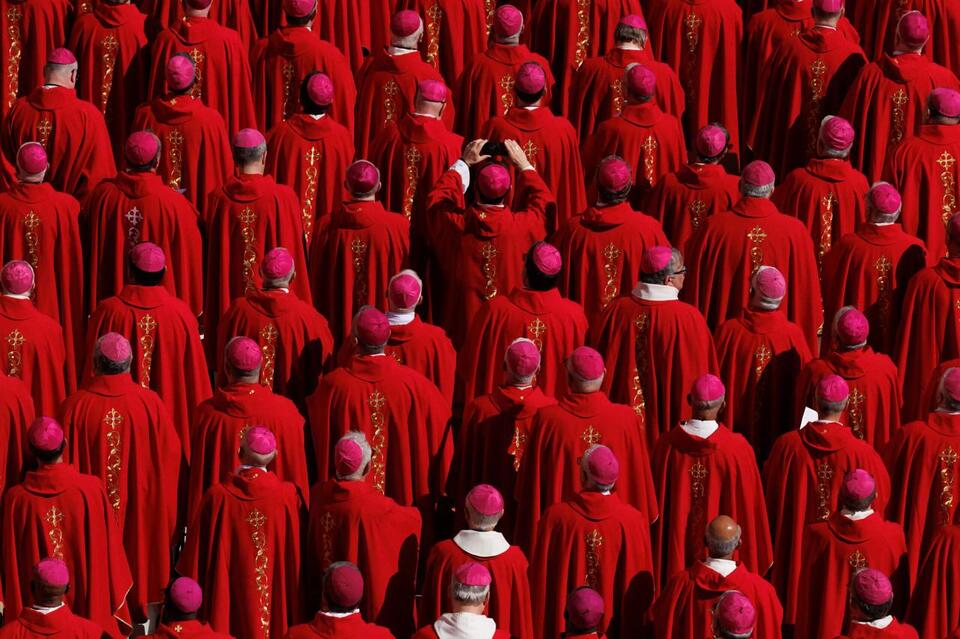 Cardinals are Catholic, not Jewish — so why do they all wear yarmulkes ...
