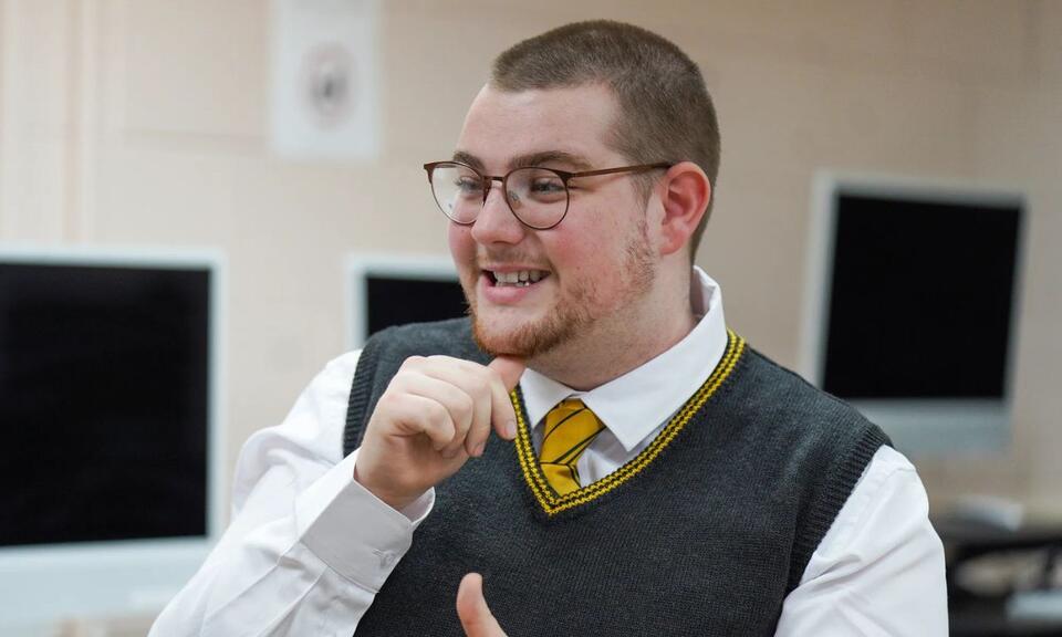 Vincennes University Program Offers Immersion Into Deaf Culture - NewsBreak