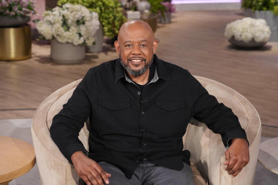 Oscar Winners Reunite: Forest Whitaker & Jennifer Hudson Talk Whitney ...