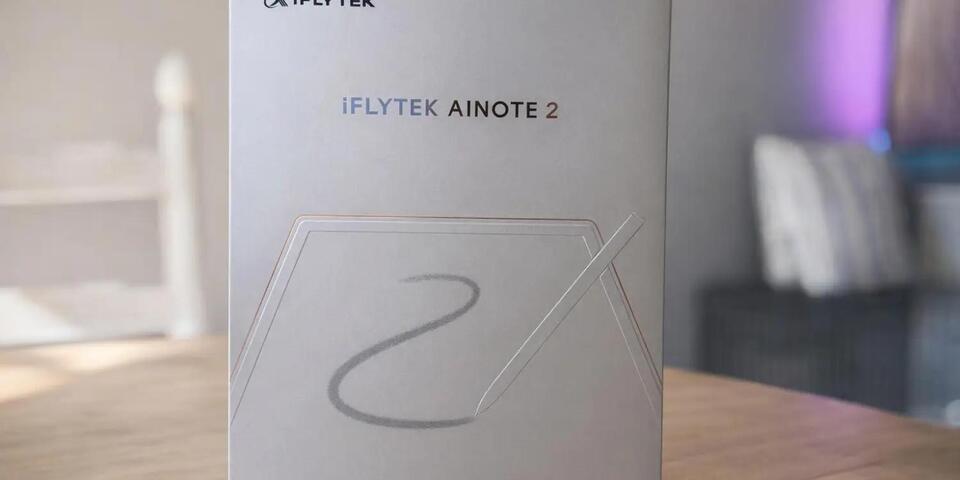 The iFLYTEK AINOTE 2 Is What Happens When AI Learns to Be Quiet