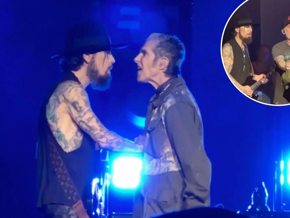 Jane’s Addiction frontman Perry Farrell punches guitarist Dave Navarro