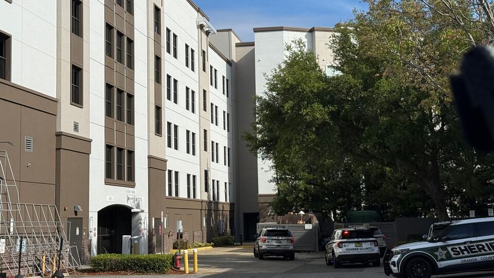 Orange County Fire evacuates residents at Rialto Apartments due to ...