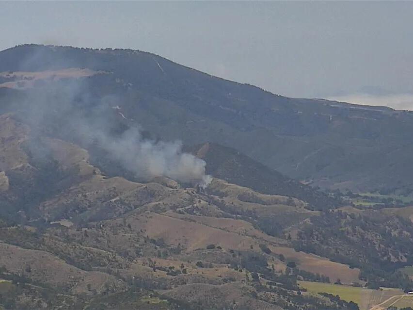 Firefighters battling Cienega fire in San Benito County, fire holding