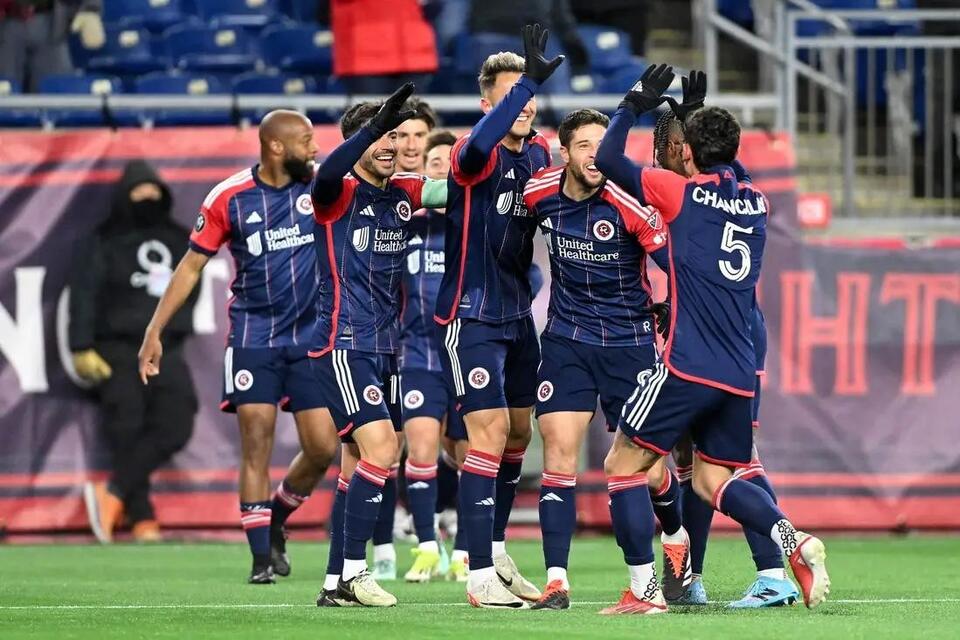 CONCACAF Champions Cup: Revs sail past Independiente - NewsBreak