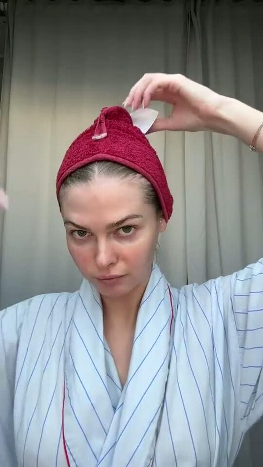 GRWM 🫶🏼✨ #daryastrelnikova #tiktok #tt #foryoupage #tiktokgermany  erstellt von Darya mit der Musik Originalton von Darya - NewsBreak