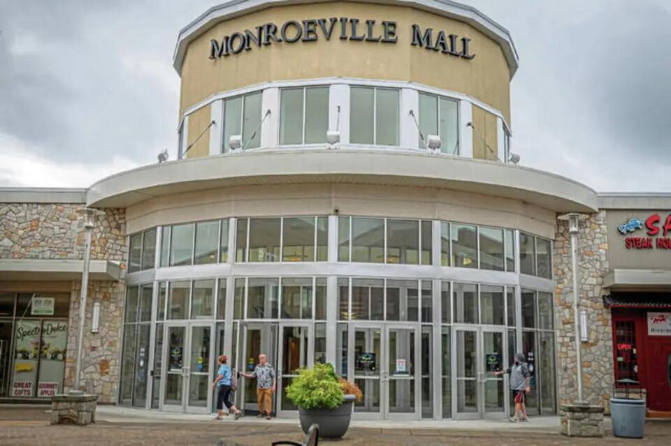 Monroeville Mall restaurant cited after inspection finds cockroaches ...