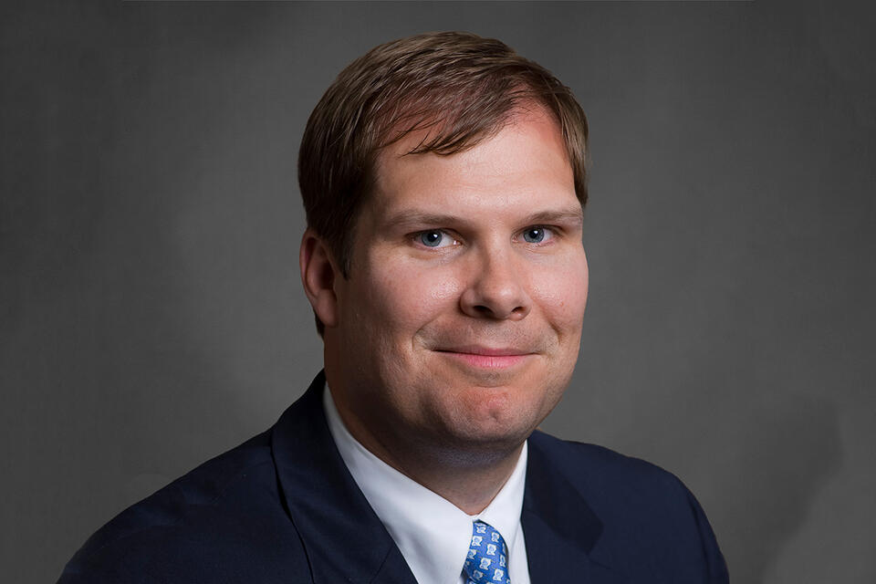 Ben Riley Promoted to Head of Insurance at T. Rowe Price - NewsBreak