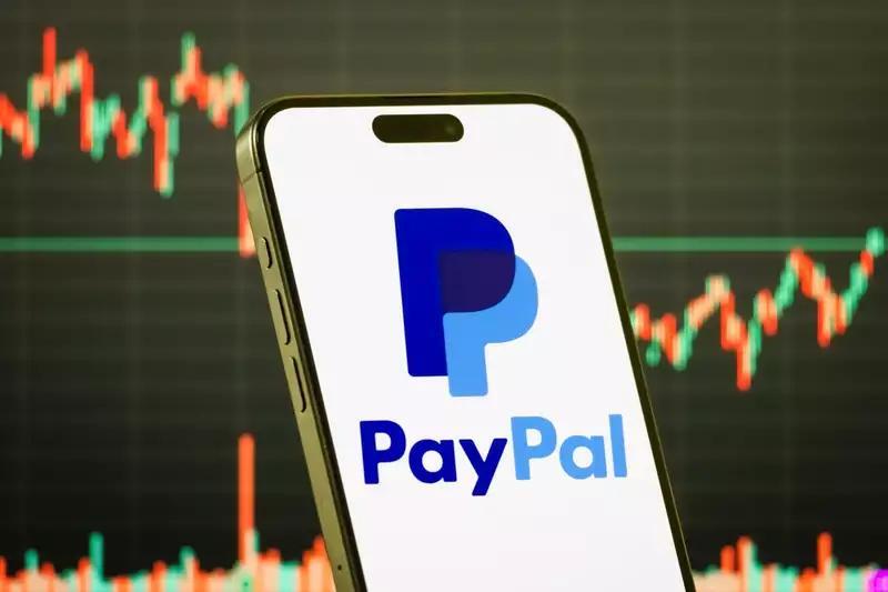 Financial Stocks Analyst Roundup: Truist Weighs In On PYPL, FISV, SOFI ...