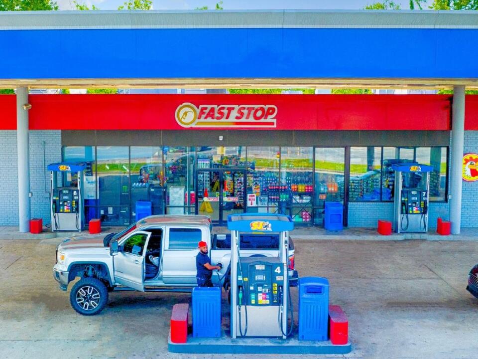 Fast Stop enters New Mexico with 12store acquisition