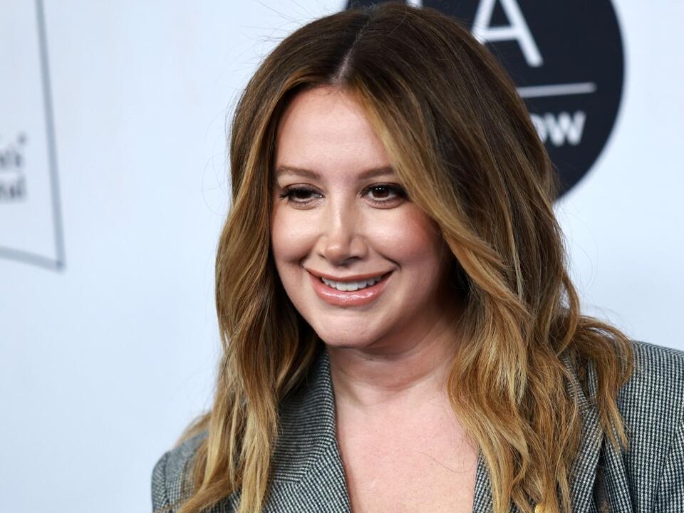 Ashley Tisdale Baby No. 2 With Husband Christopher French—See(00)