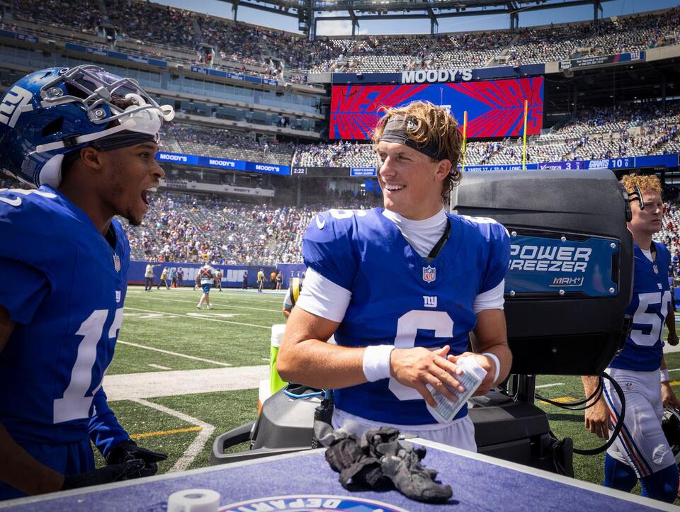 Giants' new regime takes stance on preseason after another game without starters