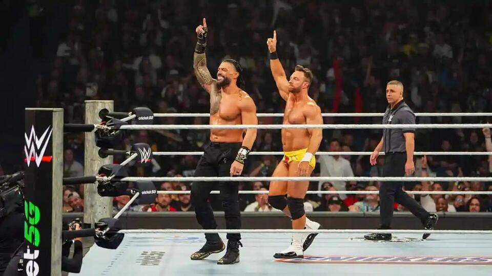 Netflix Edits Out LA Knight’s Middle-Finger Taunt At Roman Reigns ...