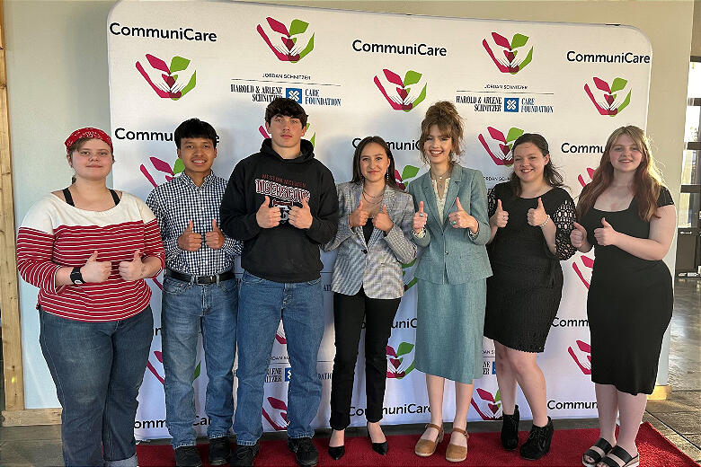 WMHS students show they care - NewsBreak