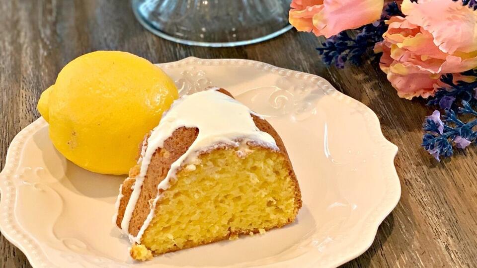 5 Ingredient Lemon Cake - NewsBreak