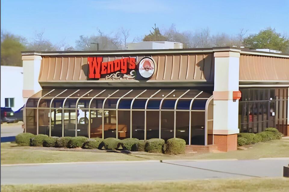Tyler Has Spoken... Here's What People Want Replacing Wendy's Old Loop ...