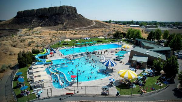 Hermiston indoor pool plan advances as city eyes partners and funding ...
