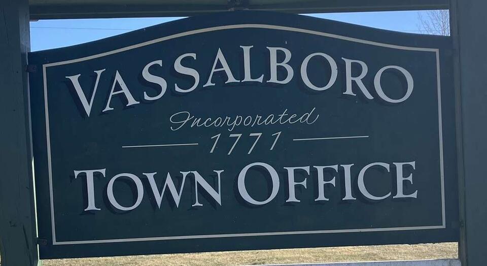 Vassalboro select board hires consultant for town manager search