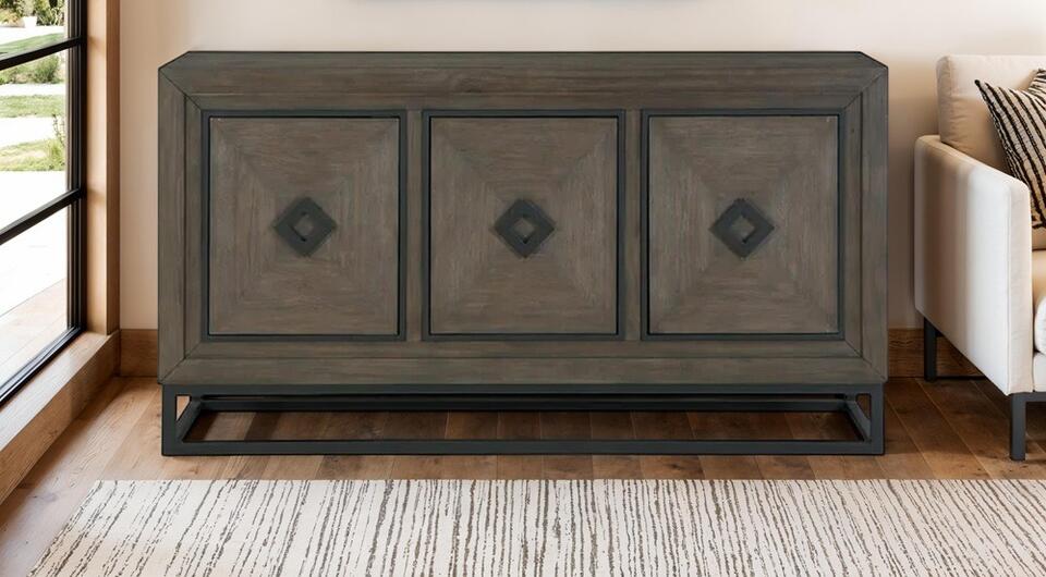 Linon Home acquires Coast to Coast; will relaunch brand at High Point ...