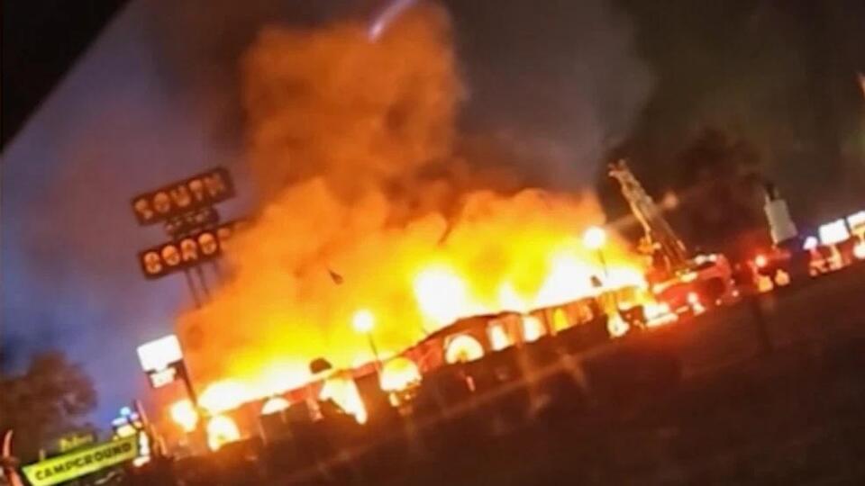 Fire damages South of the Border restaurant in Dillon Co. - NewsBreak