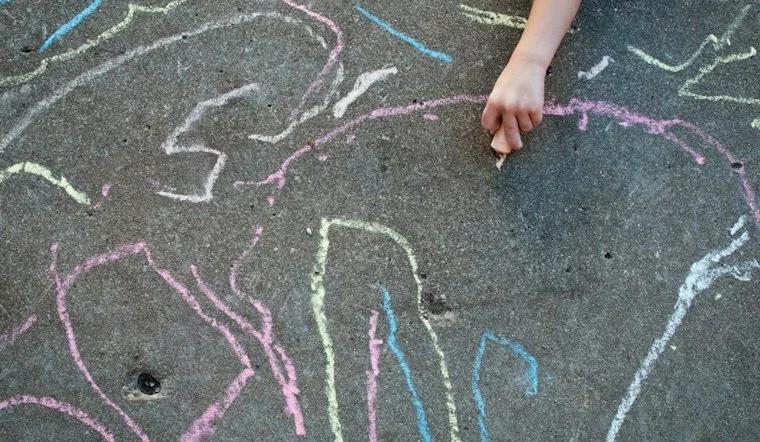 Belmont Shore Sidewalk Erupts in Color as Chalk Artists Chase a $1,000 ...