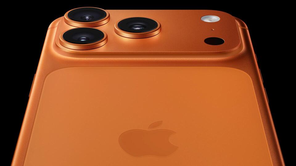 Apple removes iPhone 17 Pro models from its store