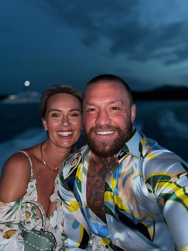 Conor McGregor 'to marry his long-term fiancee at the Vatican today ...