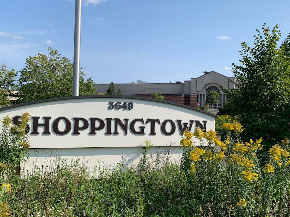Last ShoppingTown holdout digs in. What does that mean for ambitious