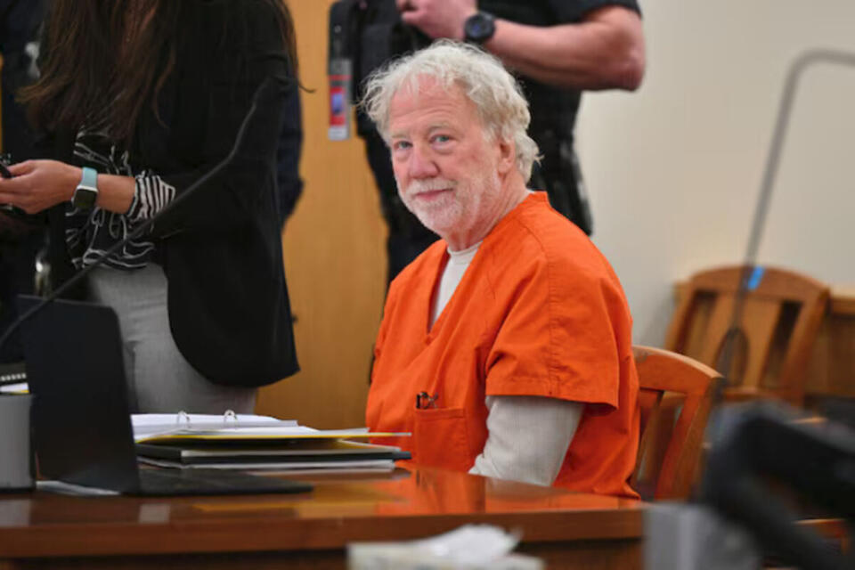 Judge dismisses child sex abuse charges against actor Timothy Busfield ...