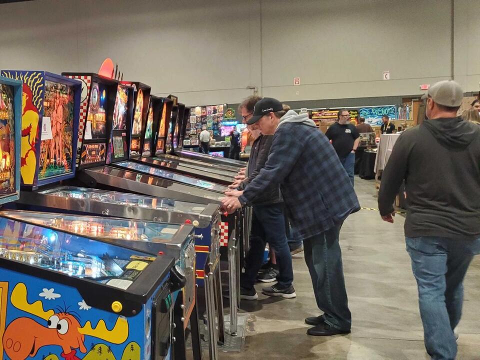 Pinball brings people from all over the globe together at Schaumburg expo