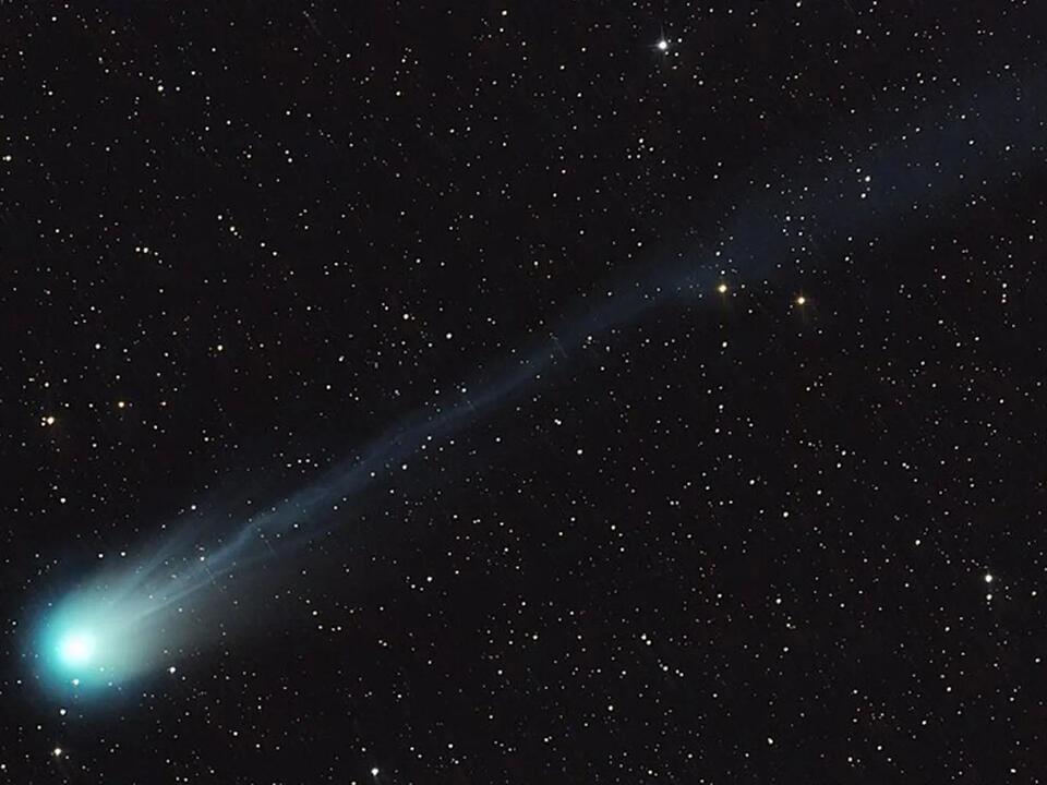Bright comet to be visible to naked eye for first time in 80,000 years