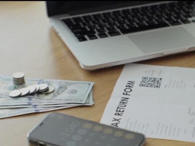 Many still waiting on Michigan tax refund nearly 4 months after filing deadline