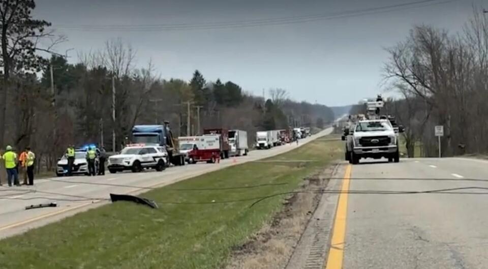 Semi-Truck Driver Plays Hit and Run With Power Lines on Ohio's Route ...