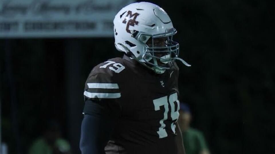 2028 DL Caleb Tucker Returning To Notre Dame With Irish Commit In His ...