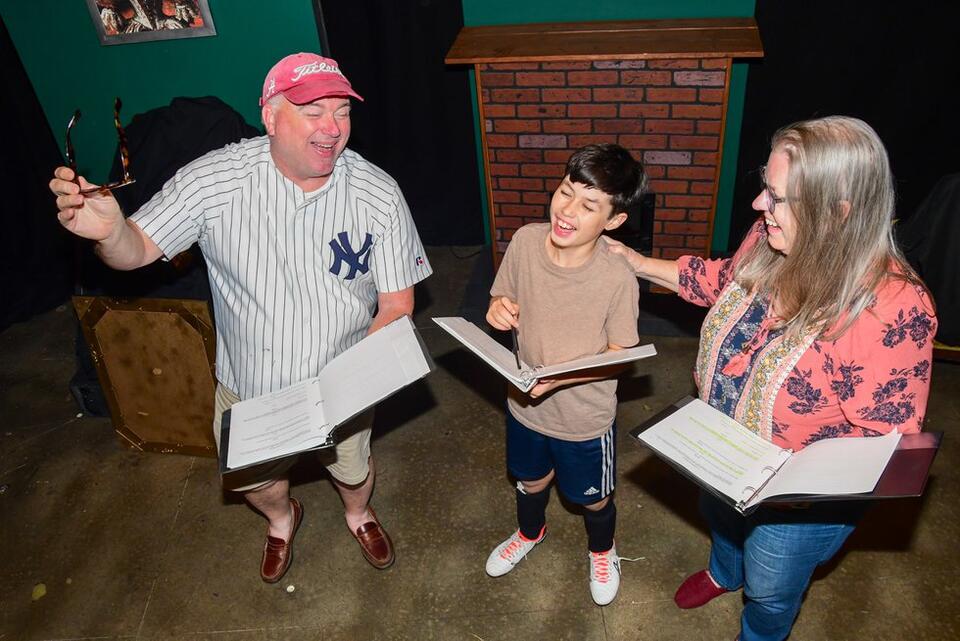 Get to know: local actor Stark Newton - NewsBreak