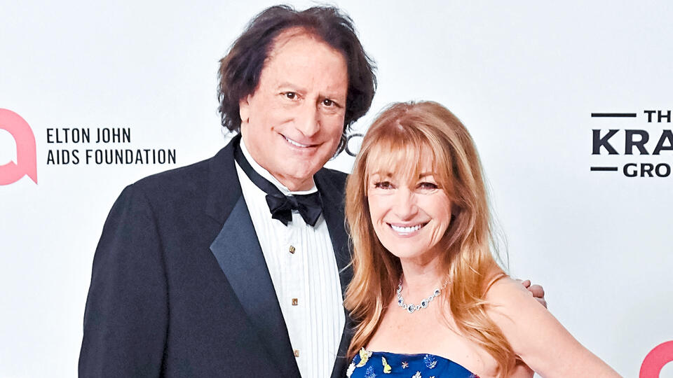 Jane Seymour Isn’t Going ‘to Take the Plunge’ and Marry Boyfriend John