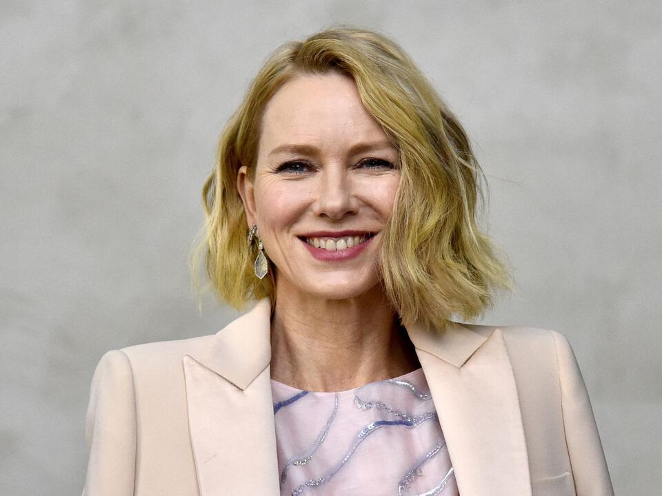 Naomi Watts's inviting kitchen fill her space with light