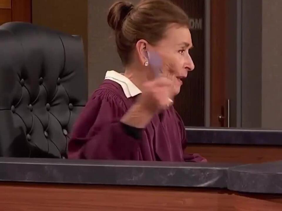 at this time courtso she wanna see the camera what happens..