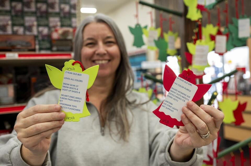 Hamilton Angel Tree program delivers Christmas magic to hundreds of low ...