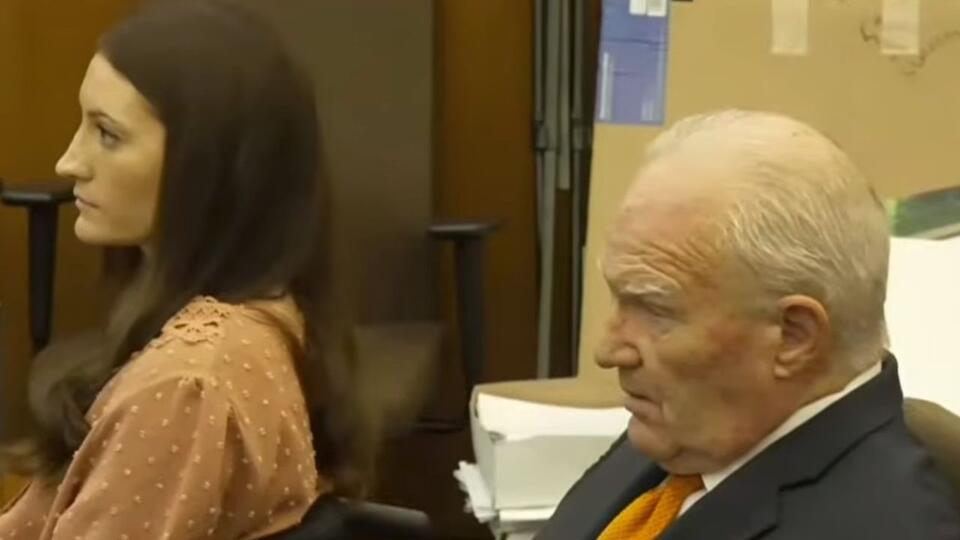 Lindsay Clancy’s lawyer snaps as psychiatrist smiles during cross-examination focused on postpartum psychosis: ‘This is not funny’