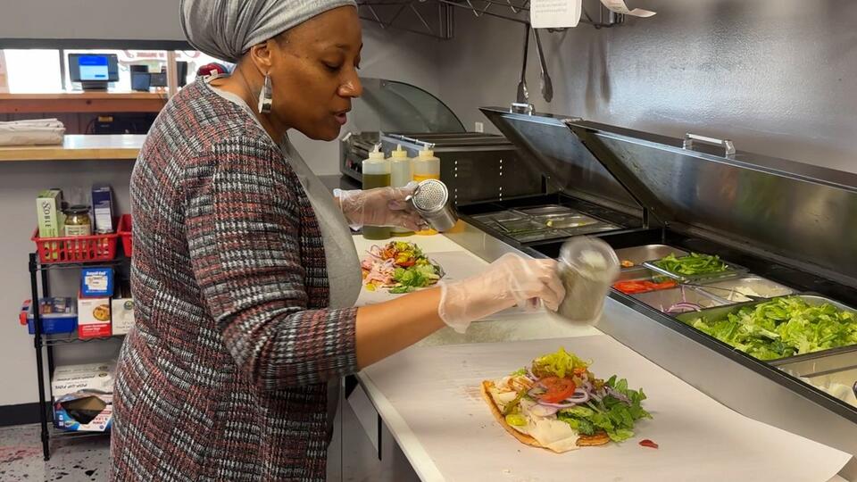 Menasha business owner organizes ‘Pay It Forward’ event for tornado-affected families