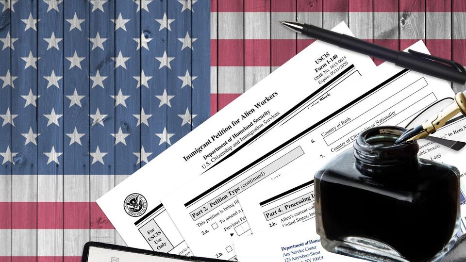 USCIS Mandates Black Ink for Paper Immigration Forms—Here’s Why - NewsBreak