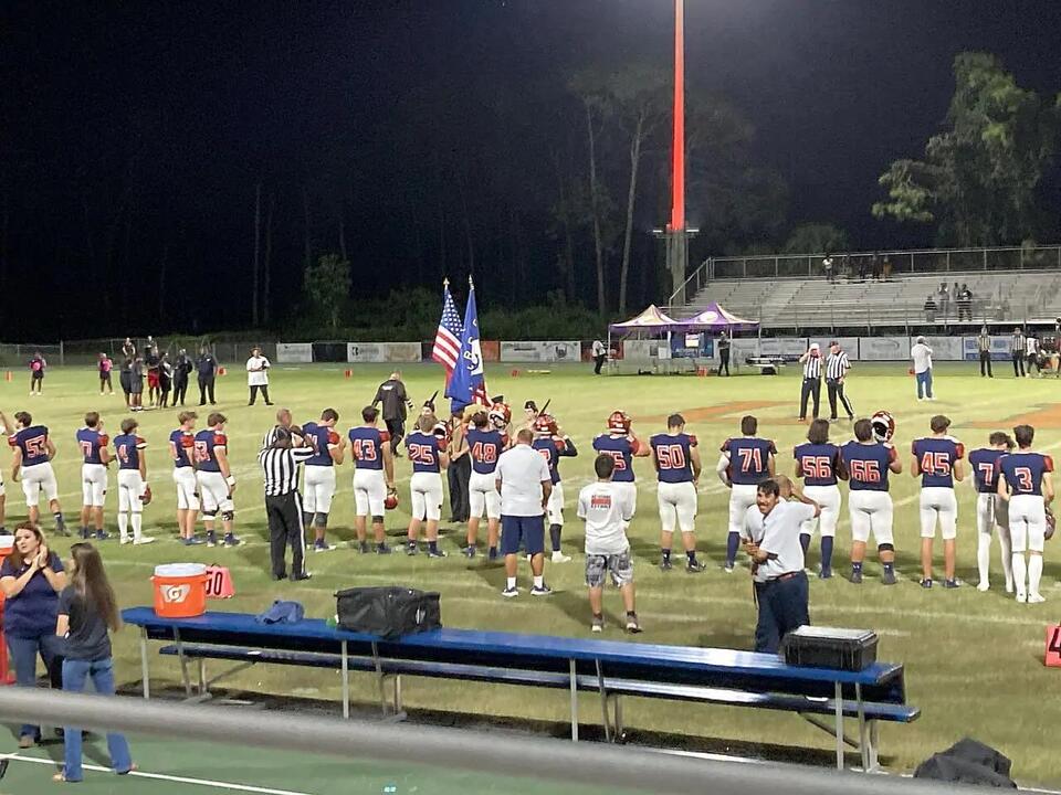 DeSoto County Football Scores: Lake Cormorant Stuns Center Hill - NewsBreak